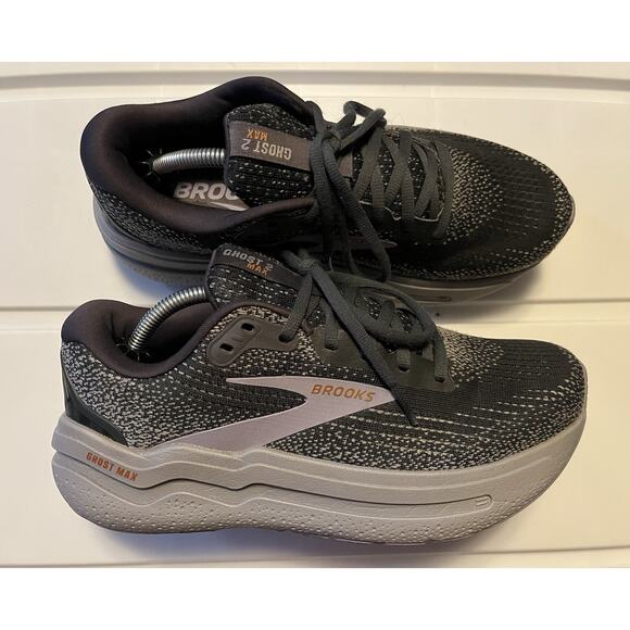 Women's Brooks Ghost Max 2 Ebony/Sweet Lavender/Alloy Size 8 B Medium Running - Picture 1 of 12
